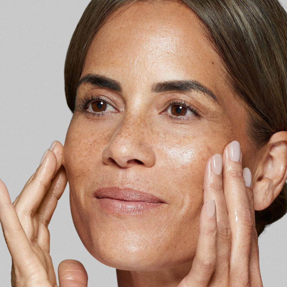 circular hydration serum